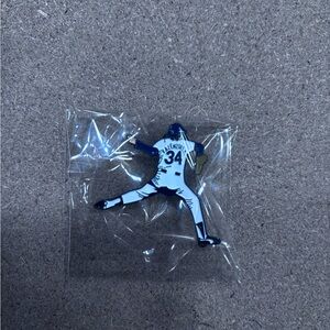 Dodgers hat pin Fernando Valenzuela pin new custom enamel pin LA Dodgers pin